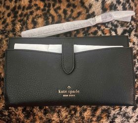Kate Spade wristlet wallet