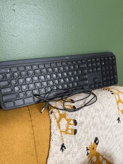 Logitech MX Keys Keyboard