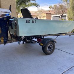 Boat 🛶 and Trailer