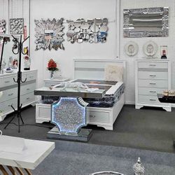 Huge Price Drop on Bedroom Sets! Flexible Financing & Delivery Options Available!