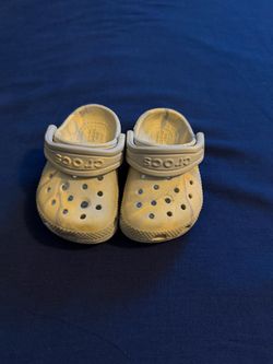 Baby crocs