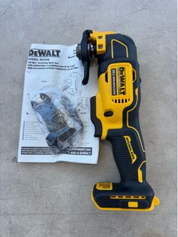 New!! DeWalt ATOMIC 20V MAX Cordless Brushless Oscillating Multi Tool (Tool Only)