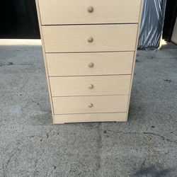 5 Drawers dresser maple color