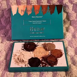 Thrive Causemetics Perfect Eye Palette "Warm Neutrals" NWOB