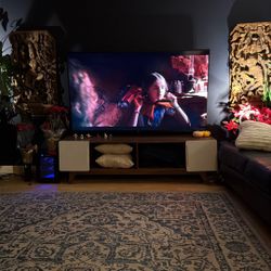 TLC 75 Inch Roku TV Works Perfectly