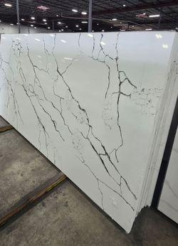 Calacatta Quartz for countertops