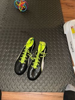 PUMA evoTOUCH Pro FG Soccer Cleats Black 103671-01 US size 9 See Pics Read Desc