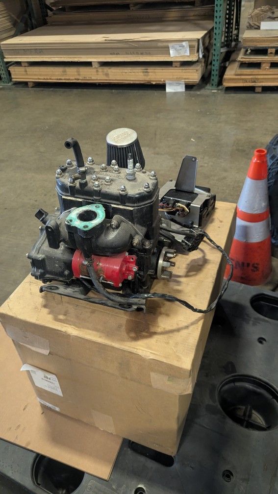 Kawasaki Js650 Motor