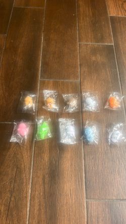 10 cute mini squishies