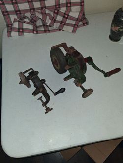 Hand grinders