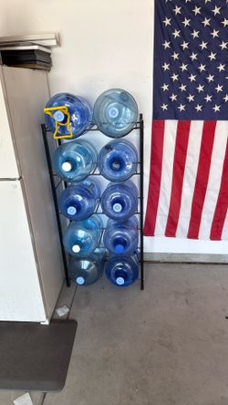5 Gallon Holder