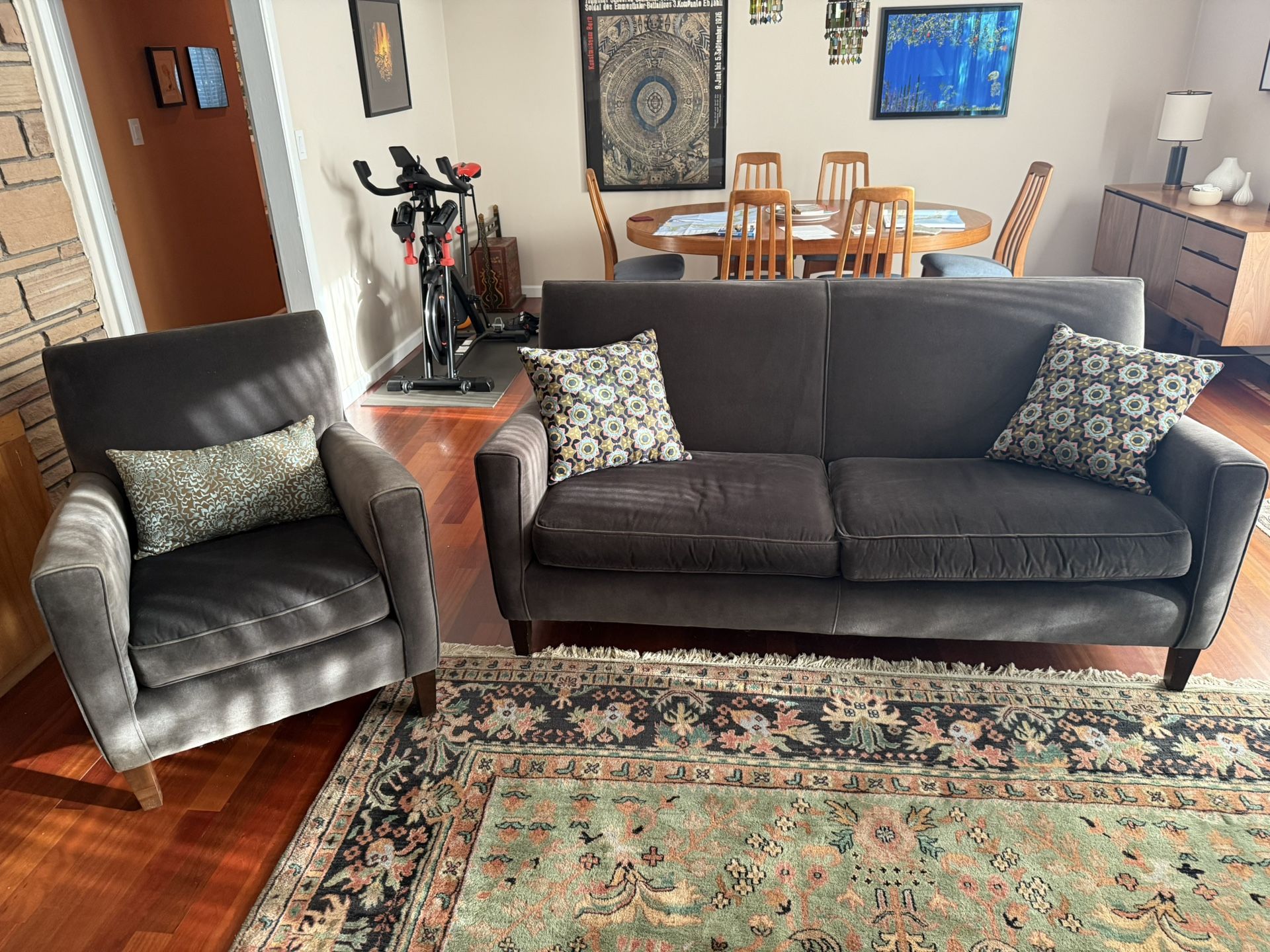 Room & Board Modern Sofa + Chair Set – Excellent Condition