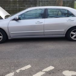 Vendo Honda Accord 2005 Buen Estado 