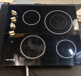 Magic Chef 24-inch Radiant Electric Cooktop (Model MCSCTE24BG