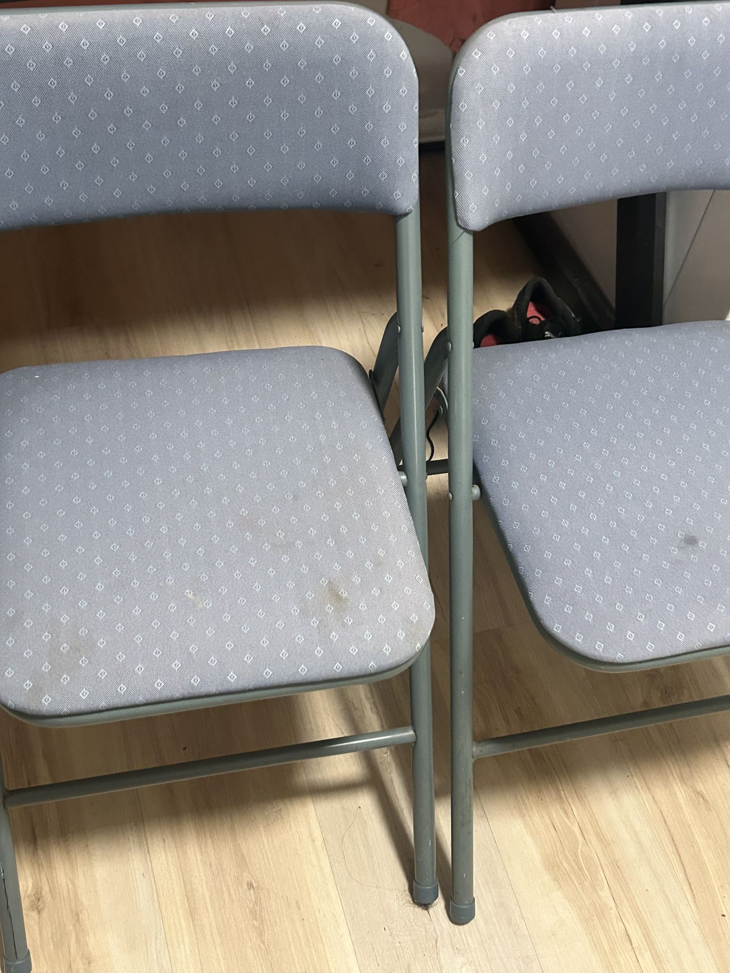 Foldable Chairs