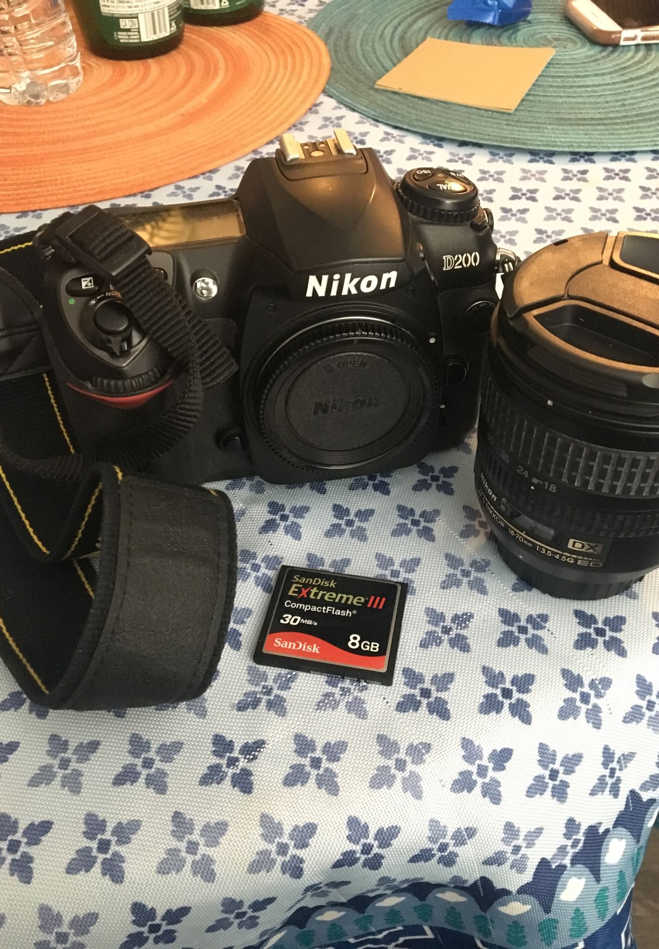 Nikon d200 with 18-70 lens