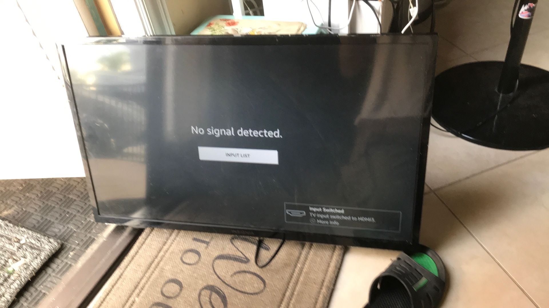 Insignia 32 Inch Tv Compatible With Fire And Roku 