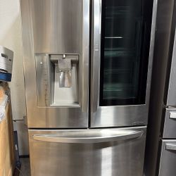Lg French Door Refrigerator 