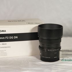 📸 Sigma 50mm f/2.0 DG DN Contemporary (I-Series) – Like New Price: 490 — Built like a tank, shoots like a dream.