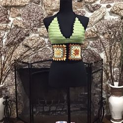 crocheted granny square halter top 🧶 