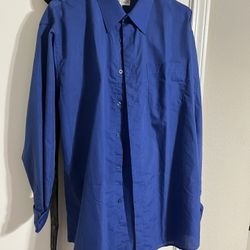 Men’s Blue Button Up 
