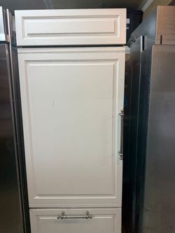 30-in Sub-Zero refrigerator left hinge