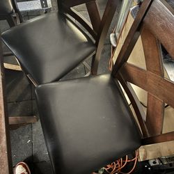 Table And Chairs 