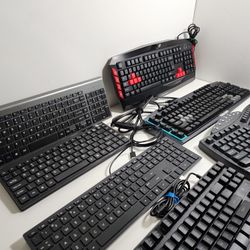 Keyboards Lot