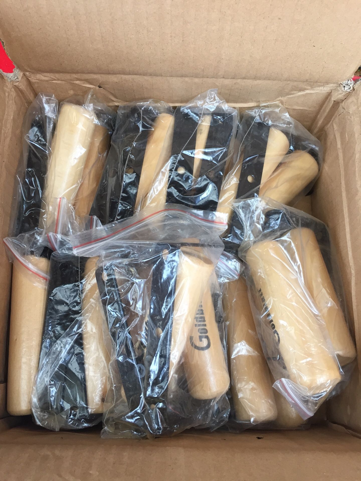 Braket & wood handle- grooves box 20 pc