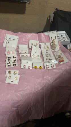 Any Set Of hello Kitty Earrings $5