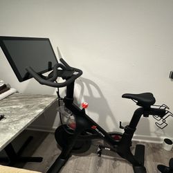 Peloton Bike