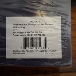 pup protector waterproof pet blanket white