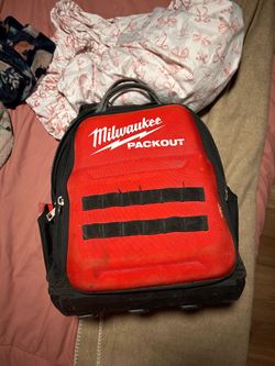 Milwaukee packout