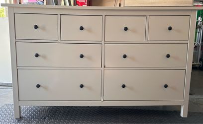 IKEA HEMNES 8-Drawer Dresser - White Solid Wood