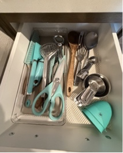 Kitchen utensils & equipment