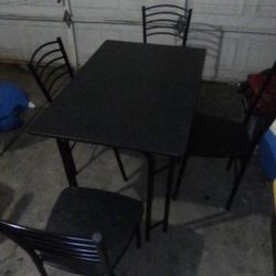 Table &4 chairs