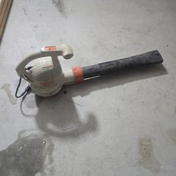 STIHL Bge71 Leaf Blower