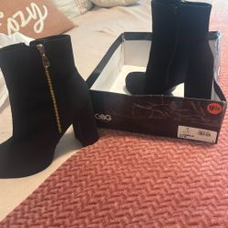 Casual- Boots