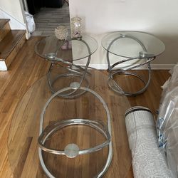 Three Piece Front Room Tables, 4 Piece, Kitchen Table, Leather