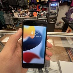 Apple IPhone 7 32gb Black Unlocked 