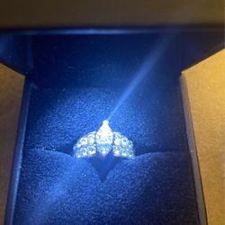 Helzburg Diamond Wedding Ring