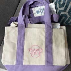 Trader Joes Canvas Tote Bag, Small Purple Spring Edition