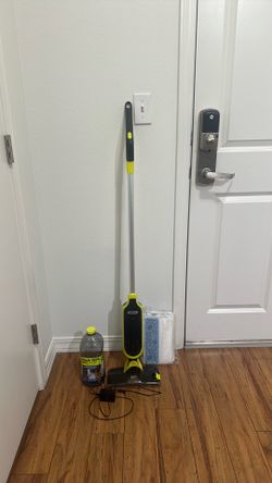 Shark- Vacmop + free accessories