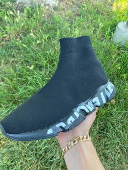 Balenciaga Speed Trainers Black Sole logo