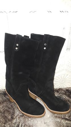 Ugg black seuede boots
