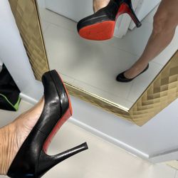  Christian Louboutin Black Heels