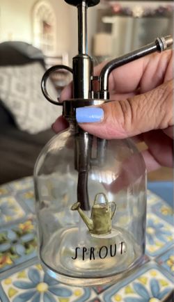 Rae Dunn water spout