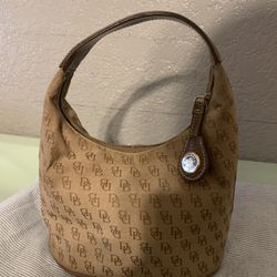 dooney & bourke bag 