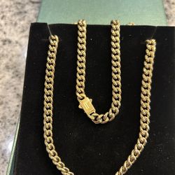 Jade 20 Inch Chain Brand New 