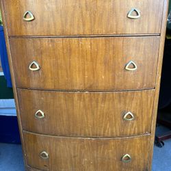 CIRCA 1920 ANTIQUE SHOWER BROTHERS DRESSER 